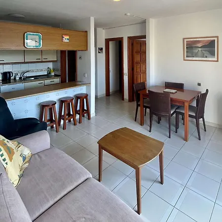 Compostela 32 - Two Bed * Playa de las Americas (Tenerife)