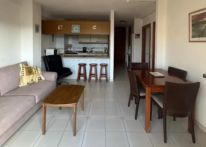 Compostela 32 - Two Bed Apartment *