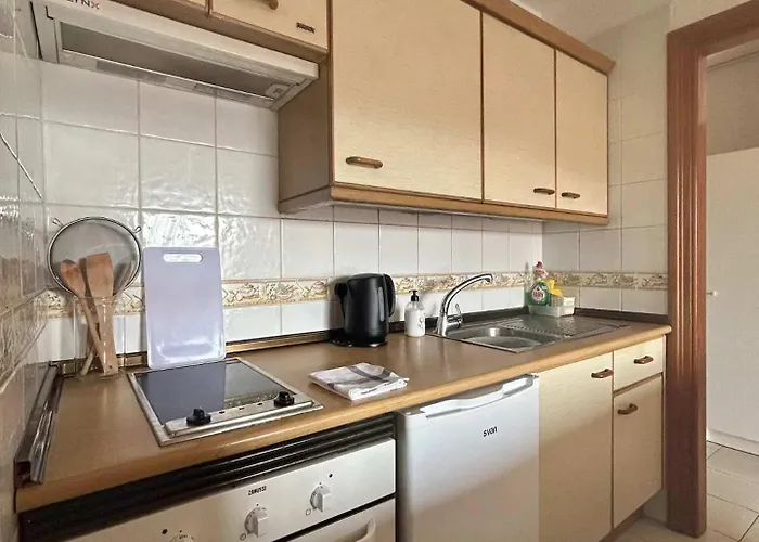 Compostela 32 - Two Bed Apartment *